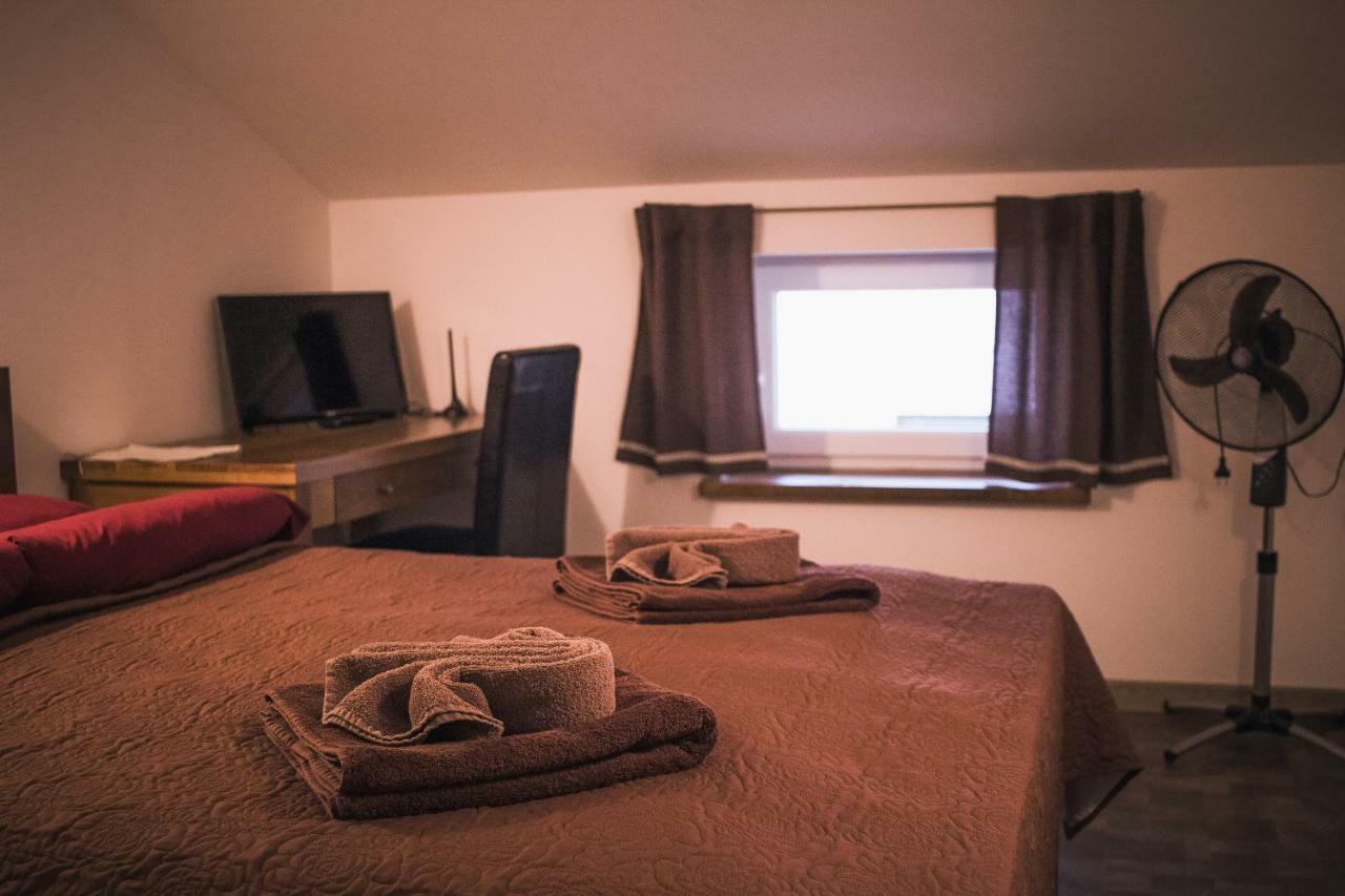 Ventspils Centra Apartamenti Eksteriør bilde